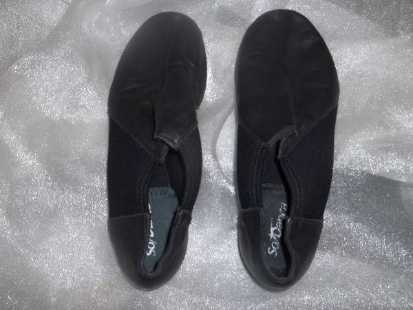So Danca JZ43 Black Adult Size 6 Medium Slip On Jazz Shoes