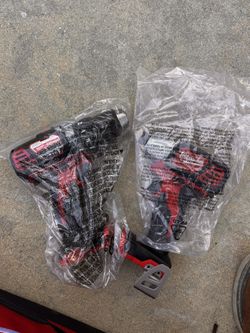 Brand New Milwaukee Drill Set