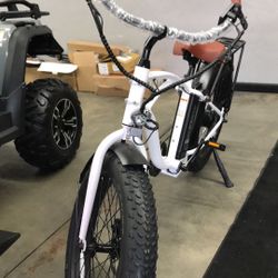 2024 Elevate e-bike Cabo