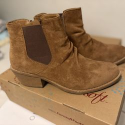 Brown Leather Women Boots