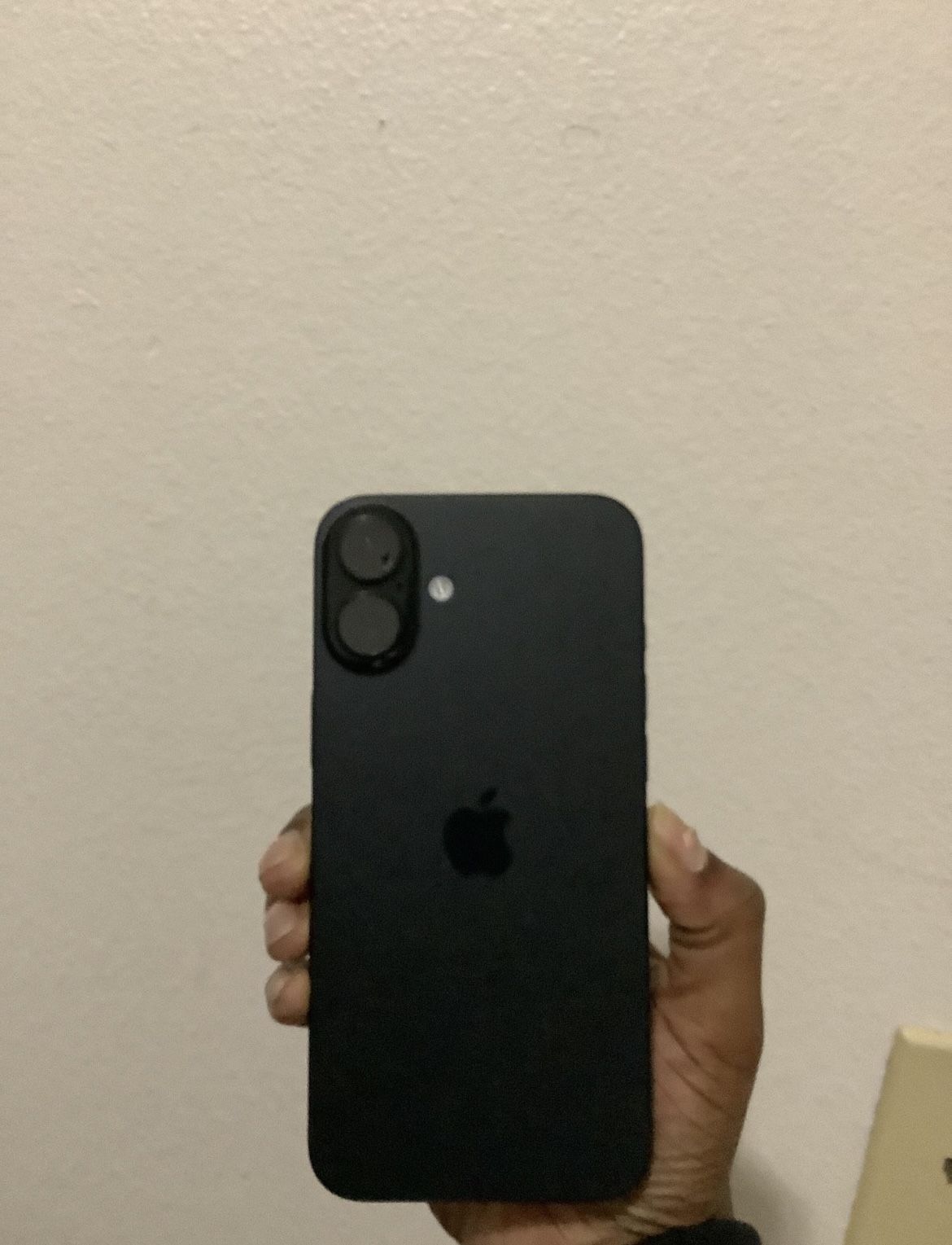 iPhone 16 Plus 128gb Service Unlocked