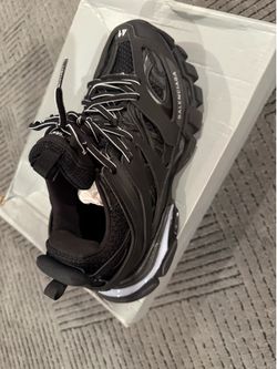 Balenciaga shoes size 8