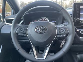 2022 Toyota Corolla Thumbnail