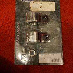 Kuryakyn  1 1/4 " Magnum Quick Clamp