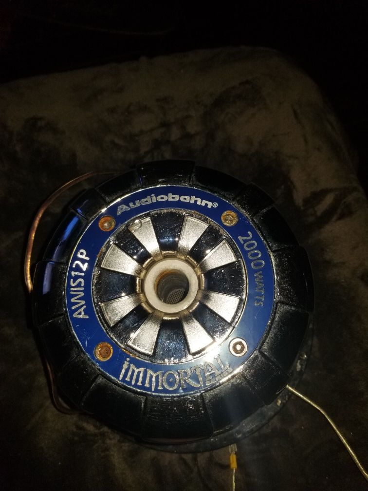 12 Audiobahn Immortal Series, subwoofer (sub) for Sale in Fullerton, CA