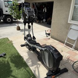 NordicTrack SpaceSaver Se7i Elliptical 