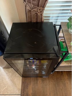 Vinotemp wine cooler