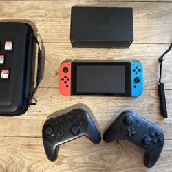 Nintendo switch (with Extras)