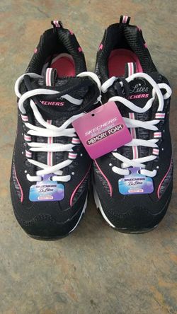BNWOB WOMEN'S SKETCHERS SHOES SIZE 7.5