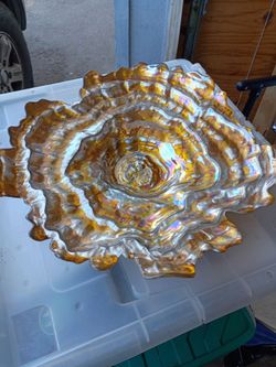 Glass centerpiece