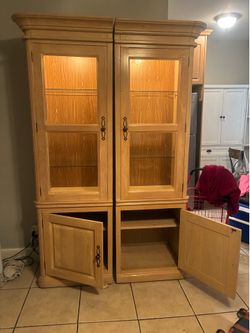 2-Piece Wooden Display Cabinet / Curio Hutch with Glass Shelves
