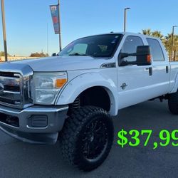 2011 F-350 Super Duty.       $37,991!
