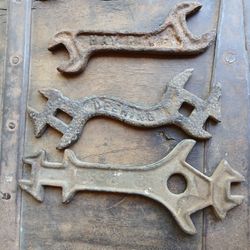 Old Tractor Wrenches 