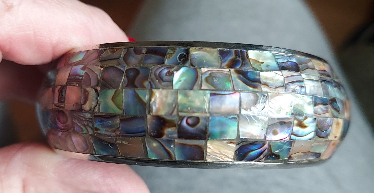 Beautiful Abolone Shell Mosaic Bracelet 