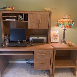 Desk & End Table For Sale in excellent condition!