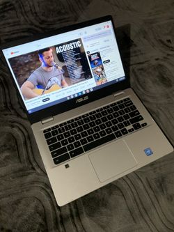14"inch Intel Celeron Asus Chromebook Laptop, 4GB RAM, 64GB eMMC, Micro SD Card Reader, Type C And HDMI Port. Chrome OS. Nice And Clean.