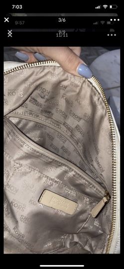 Micheal kors purse and wallet