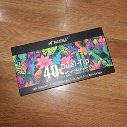 40 Fabric Markers Dual Tip/4 Bottles DeColourant