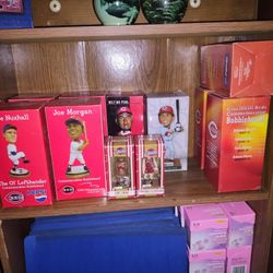Lot Of Brand New Bobbleheads 