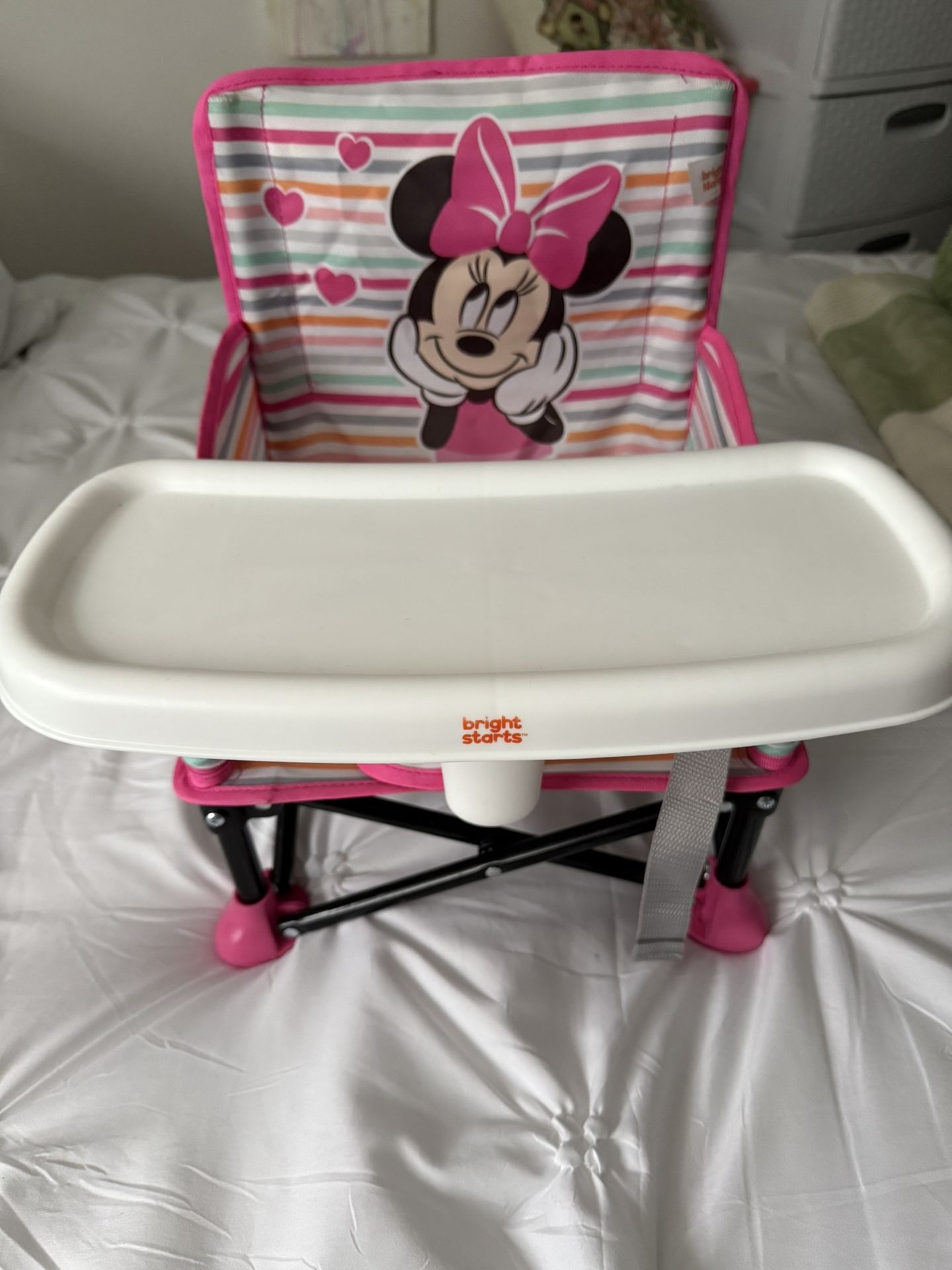 Kids High Chair. Use With Or Without Tray. Easy Strap To Chair. Easy Fold And Go. 