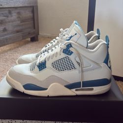 Jordan 4’s