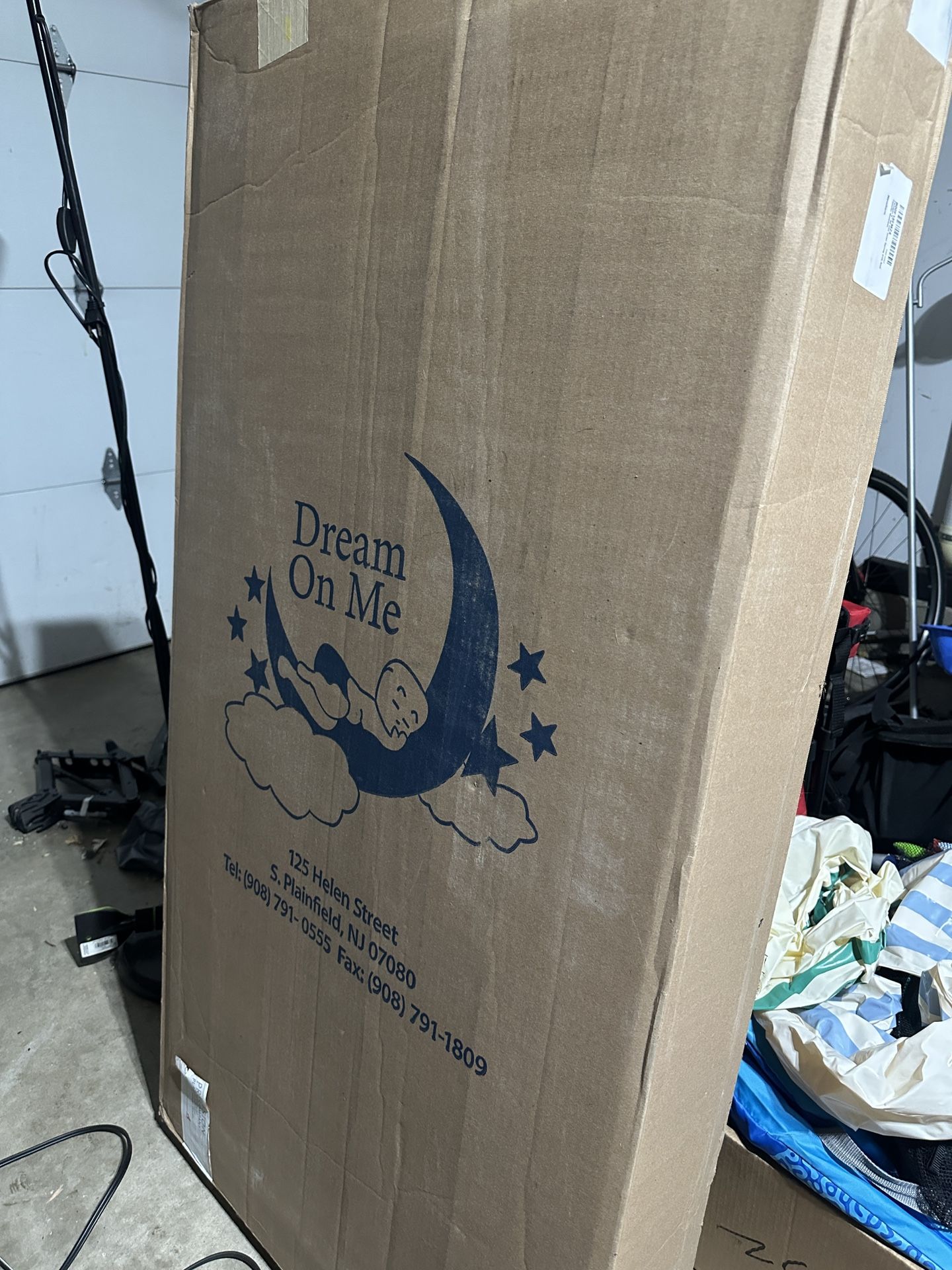 Dream On Me Crib/Toddler Bed