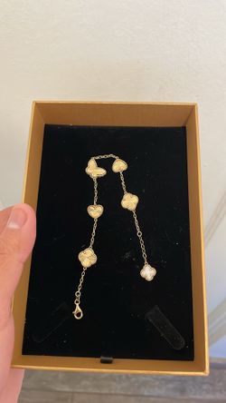 10k Gold Butterfly Clover Bracelet
