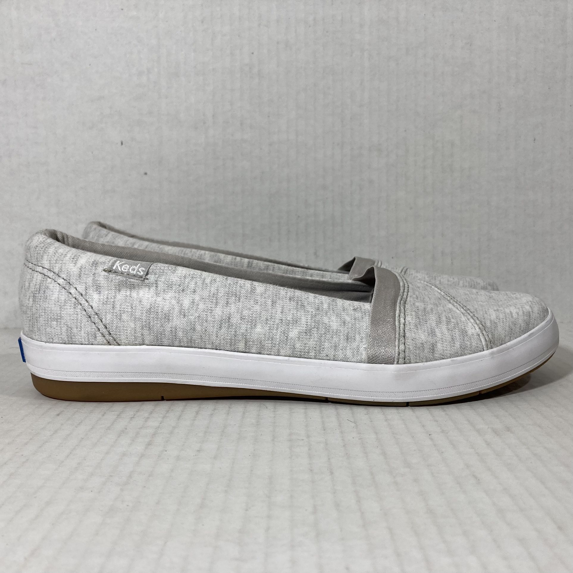 Keds Carmel White Gray Casual Comfort Knit Slip-On Walking Flats Sneakers Wmns Sz 8