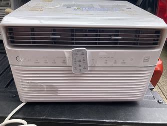 Midea 8000 BTU A/C Window Unit