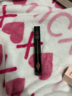 Charlotte Tilbury Lip Cheat- Love Trap