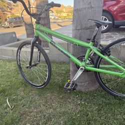 20 Inch Junior Vendetta