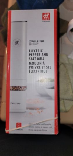 Pepper And Salt Mill