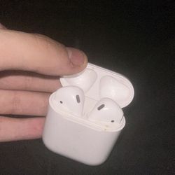 AirPods