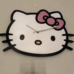 Hello kitty Clock 