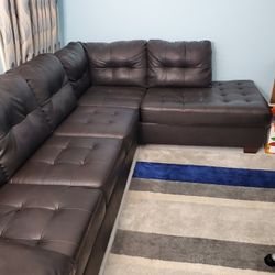 Free Sofa