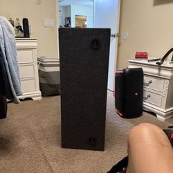 Dual 12 Inch Speaker Box