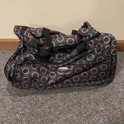 Wheeled duffel bag
