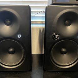 Mackie Studio Monitors 