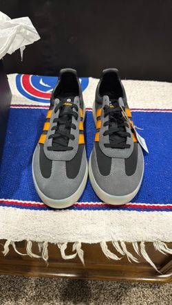 Adidas BARREDA DECODE SHOE 9 1/2 