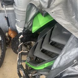 Four Wheeler Yamaha Raptor 660cc