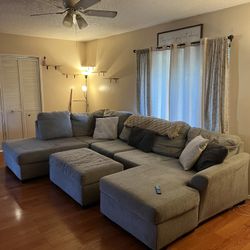 Sectional Couch With Ottoman 