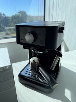 Coffee machine DeLonghi