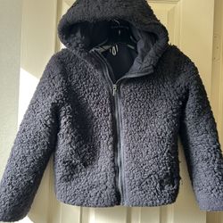 Under Armor Kids Warm Jacket Unisex Size S/M; Good Condition 