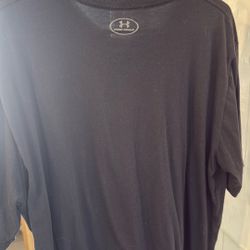 Men’s Black Under Armour Tshirt