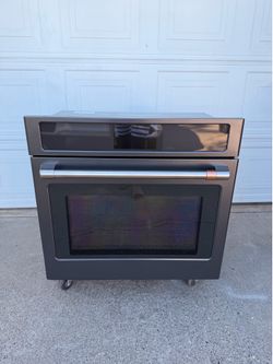 Wall oven with convection NEW