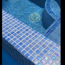 Tiles Shine In The Dark 