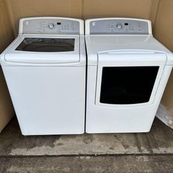 Kenmore XL Washer And Gas Dryer 