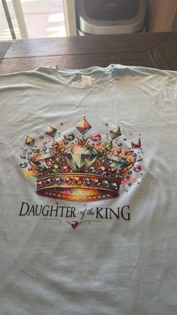 Daughter of the King Graphic T-Shirt