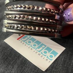 silver Wrap Bracelet with Sparkly Crystals ❤️