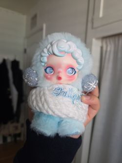Popmart Skullpanda Winter Symphony plush keychain christmas Song of Snow